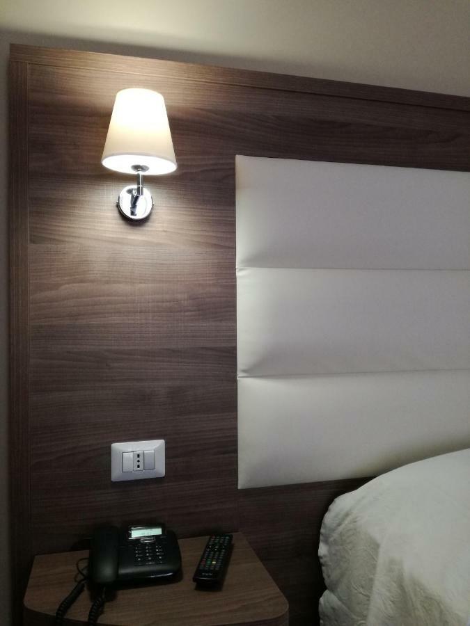 Hotel Pompei Fiuggi Dış mekan fotoğraf